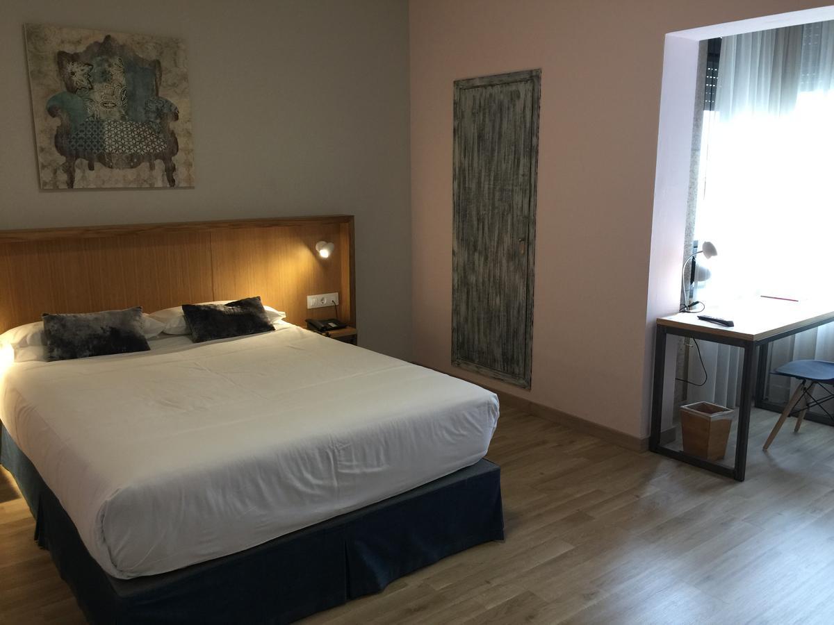 Hotel Celanova Dış mekan fotoğraf