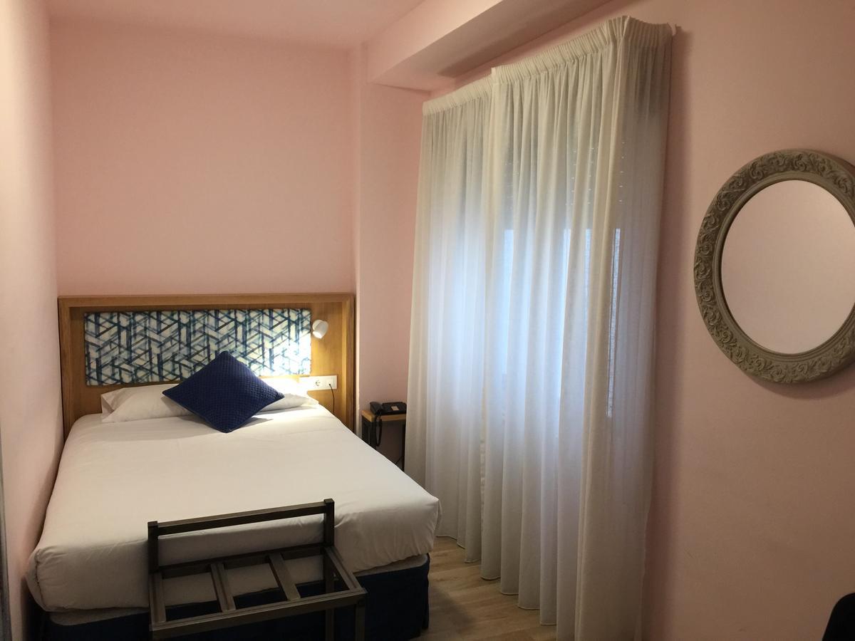 Hotel Celanova Dış mekan fotoğraf